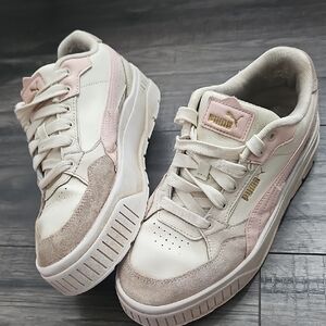 Puma Women's Cream and Pink Sneakers